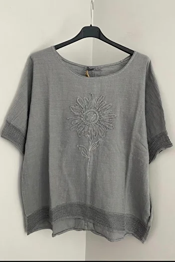 AYASOFYA OTANTIK Women's Gray Round Neck Sunflower Embroidered Short Sleeve Oversize Loose Linen Blouse