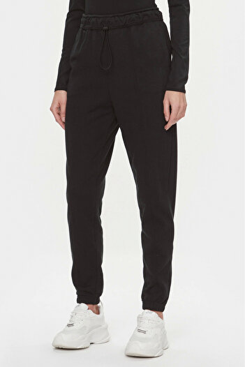 Calvin Klein Pantaloni trening dama CK 00GWS3P605 Negru S INTL