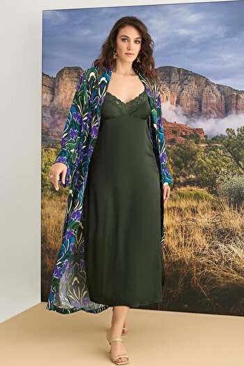 Lüx Wood 23135 women's flower patterned lace and low-cut dressing gown set