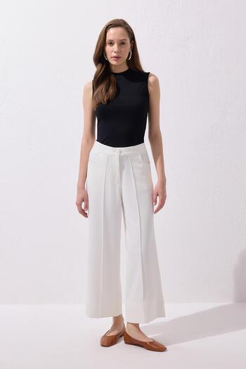 KADRİYE BAŞTÜRK Nicol Stitched Trousers Ecru