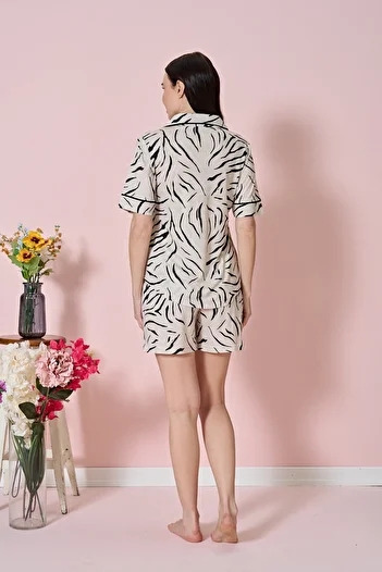 OVERSLEEP 1965 Cream Shorts Pajama Set