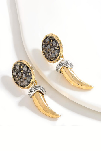 New Obsessions Shiny Stone Horn Earrings