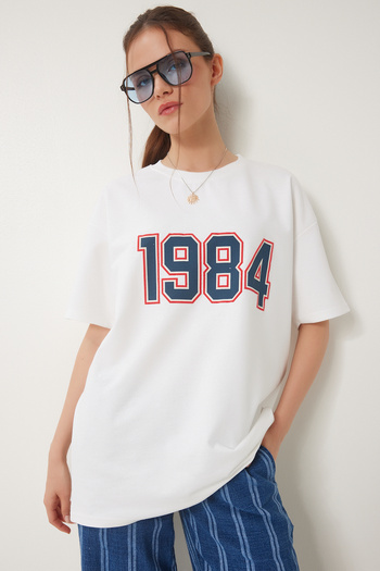 Happiness İstanbul Ecru Oversize bedrucktes Strick-T-Shirt für Damen ZV00280