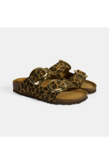 Desa Leopard Women's Buckle Detailed Suede Slippers