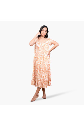 Aadaraya Animal Print Night Gown