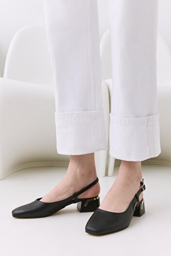 Yaya by Hotiç Classic Black High Heels - 01Ayy 308210 A100