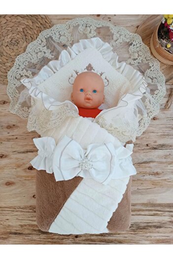 BabyBird Newborn Wool Wool Fabric Crown Embroidered Guipure Veil Bow Prism Stone Unisex Swaddle Baby Blanket