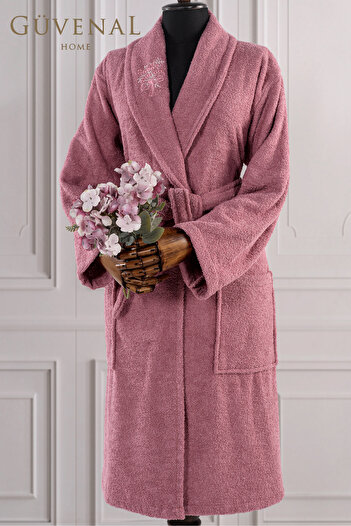 Güvenal Bonny Shalyaka Embroidered Cotton Bathrobe |   Embroidered Bathrobe |   The Dowry List |   Bathrobe |