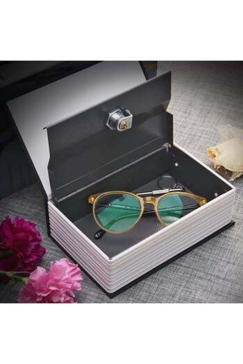 PUFO secret book-type safe with key for locking, Love with whole Heart model, 18 x 12 cm