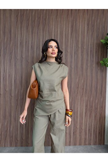 ESRAHELVACI Asymmetrical Blouse Linen Pants Set