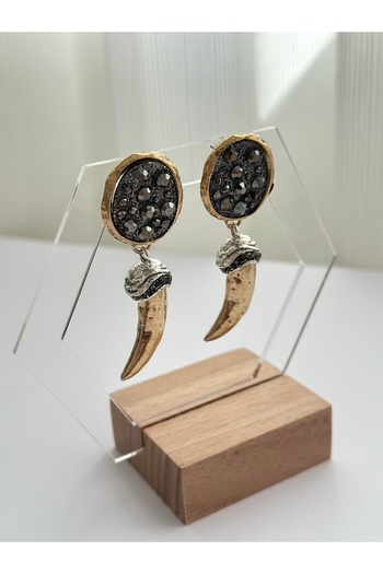 mibrillo Merka Equivalent Z.Ra Ivory Earrings