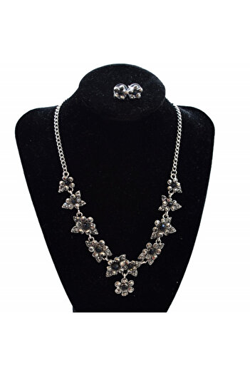 PUFO Statement necklace and earrings set with silver crystals, Silver flower, silver/black