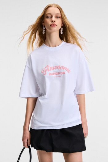 GRIMELANGE Karoliska Women's 100% Cotton Oversize Fit Short Sleeve Round Neck White T-Shirt