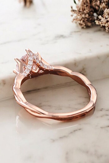 My Diamond Özel Tasarım Tektaş Pırlanta Yüzük 0.70 Karat HRD Sertifikalı