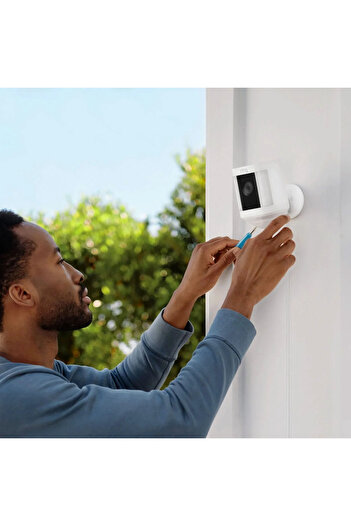 Ring Spotlight cam Plus Plug-in -White