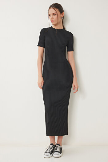 Happiness İstanbul Rochie de tricotaj de vară cu curea neagră pentru femei Kİ00113