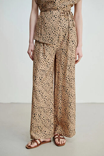 Gusto Leopard Patterned Wide Leg Trousers - Camel
