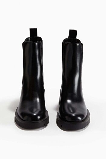 H&M Chelsea boots