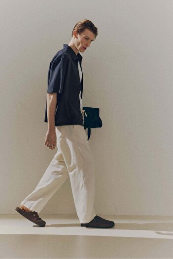 H&M Loose Fit Short-sleeved linen-blend shirt