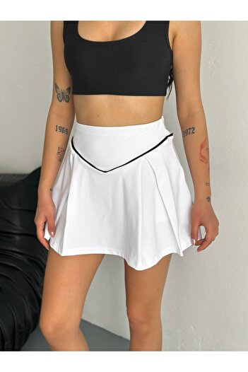 YAKAMOZ34BUTİK FUSTA TENISĂ CU PANTALONI SCURTĂ