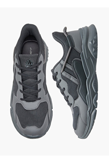 Oaklan by Shoexpress Panelled Sports Shoes with Lace-Up Closure and Pull-Tab
