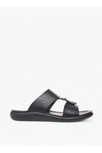 LBL by Shoexpress Buckle Accent Slip-On Arabic Sandals