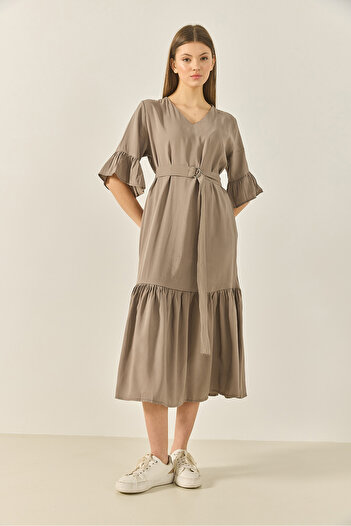 Bianco Lucci Women's V-Neck Belted Skirt with Pocket Flounce Detailed Loose Dress 8406 60283256