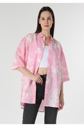 Colin's Relaxed Fit Shirt Neck Batik Women's Pink Short Sleeve Shirt