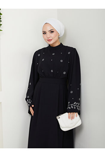 EFSUN MODA KADIN TESETTÜR NAKİŞLİ ELBİSE BALAMALI