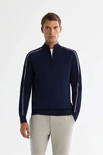 Avva Men's Navy Blue Zippered Stand Collar Rayon Knitwear Sweater A42Y5005