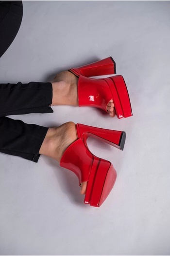 PayBuy Women Elegant Shoes Double Platform Closed Toe High Heeled Slippers Evening Dress Shoes