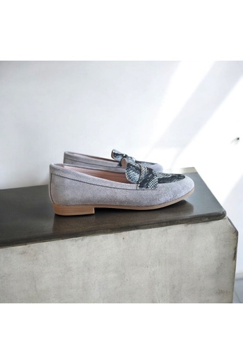 NE&VE SHOES Gray Suede Genuine Leather Black Snake Garnished Women's Loafer Shoes