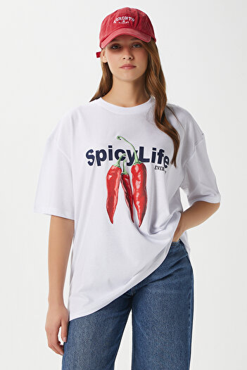 Ritnice Women's Spicy Pepper Patterned Oversize T-Shirt