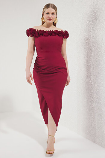 Trendyol Curve Burgundy Madonna Collar Frilly Slit Woven Large Size Dress Tbbss25Ah00142