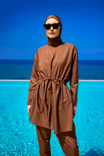 A Andalus Fully Covered Hijab Swimsuit with Hidden Zipper and Drawstring Detail A2503-3
