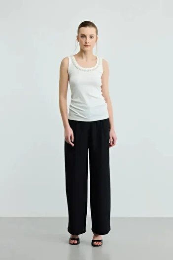 Gusto Viscose Undershirt with Pearl Embroidered Collar - Ecru