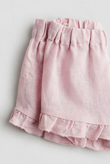 H&M Frilled linen shorts