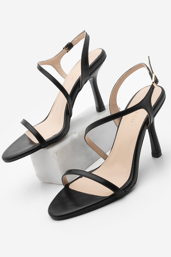 Marjin Threaded Dark Heeled Sandals - Black Mogit