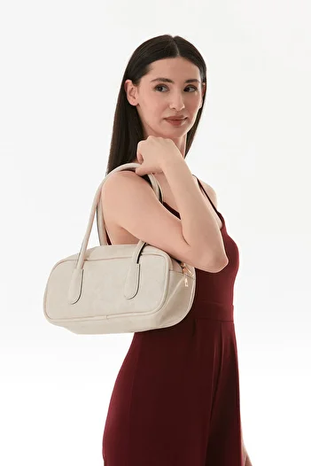 Fulla Moda Zippered Patent Leather Handbag