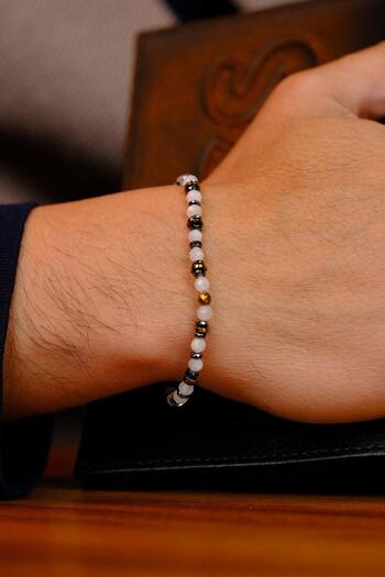 dergah tesbih Natural Reflection Series Moonstone Bracelet