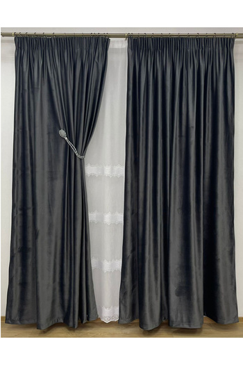 Liz Line Set of two velvet curtains, with drapery, various sizes and colors, from the "Velvet lux" range by Liz Line