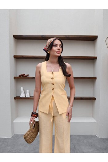 ESRAHELVACI Square Collar Vest Pants Set