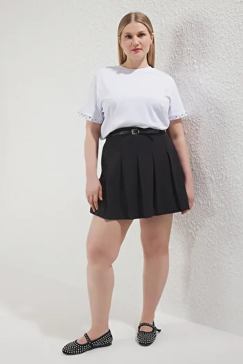 Trendyol Curve White Stone Accessory Detailed Regular Fit Knitted T-Shirt