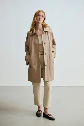 Gusto Beige Relaxed Cut Trench Coat Shoes