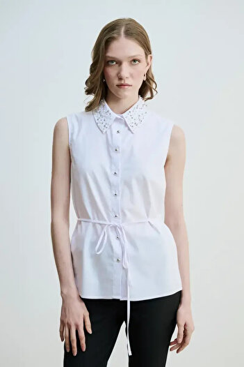 Gusto Cotton Shirt with Pearls and Stones on the Collar - White