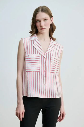 Gusto Red Sleeveless Shirt