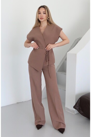 Laluvia Light Brown Juana Vest Pipe Leg Trousers Set - 9567