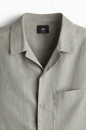 H&M Regular Fit Short-sleeved linen-blend shirt