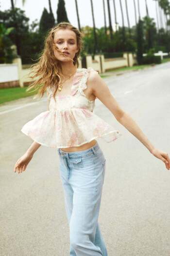 H&M Ruched peplum vest top