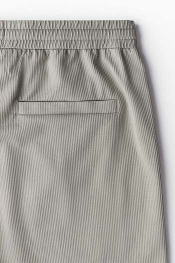 H&M Relaxed Fit Shorts